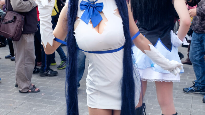 Is It Wrong to Try to Pick Up Girls in a Dungeon